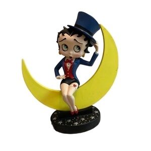 Betty Boop Moonglow Statuette